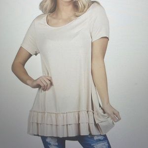 Easel Womens Tunic Top ruffle New tan